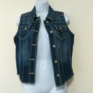 Jean Vest